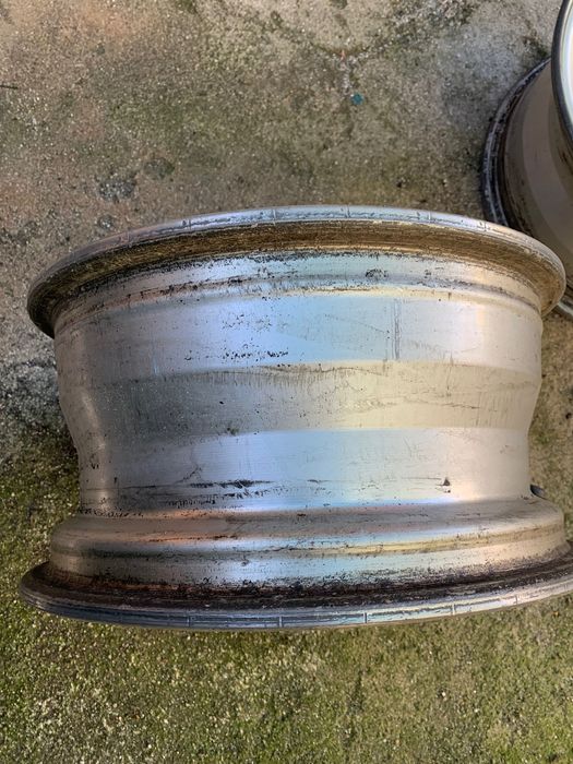 Vende-se jantes 15 Nissan mitsubishi