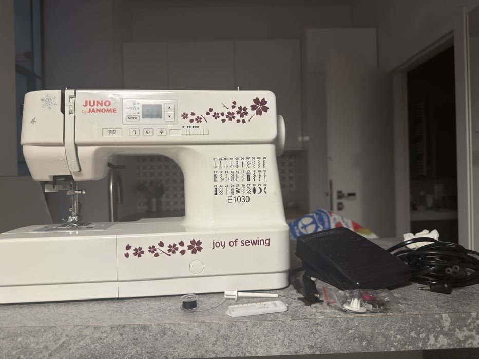 Maszyna do szycia JANOME e1030