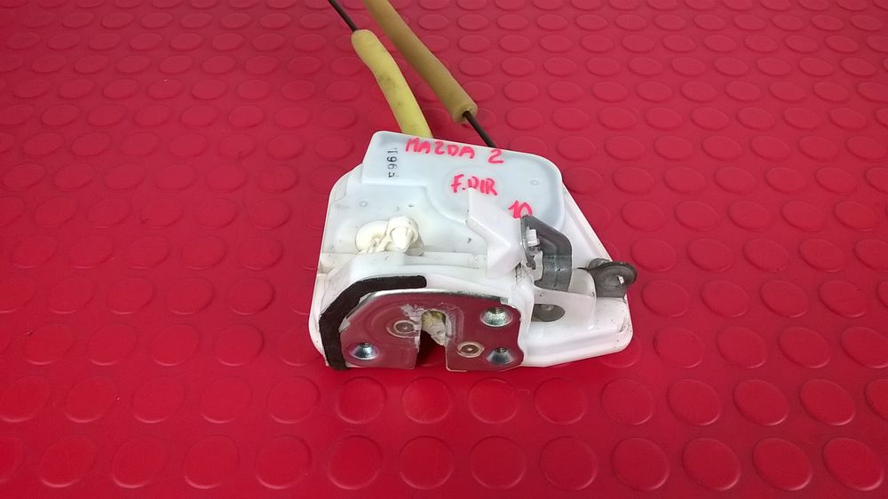 Fecho da Porta Frente Dto - MAZDA 2 (DE_, DH_)