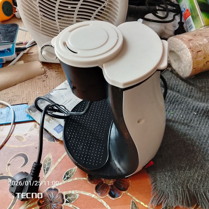 Продам кавоварку VTECH  CB-1568