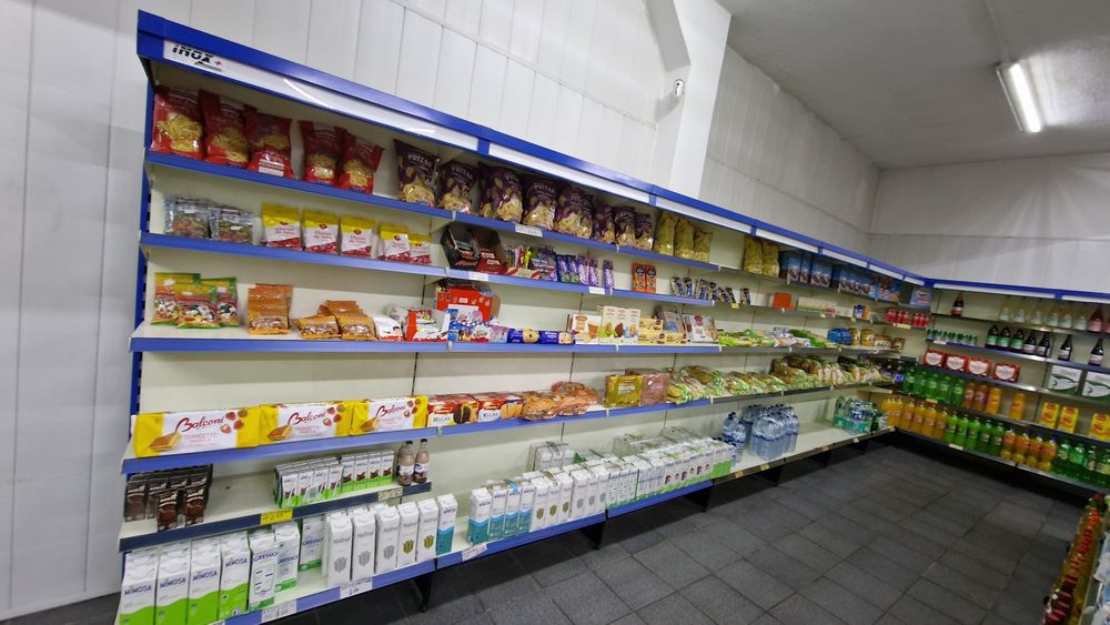 Prateleiras supermecado