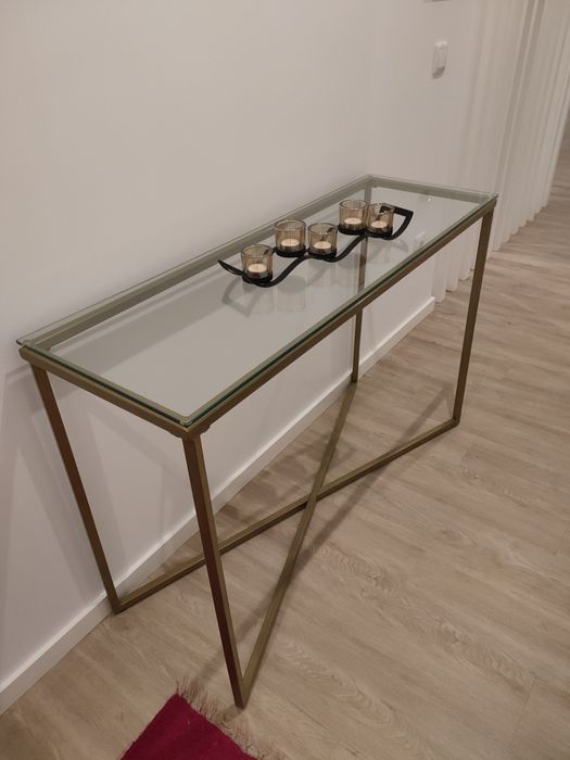 Mesa de vidro nova para hall de entrada