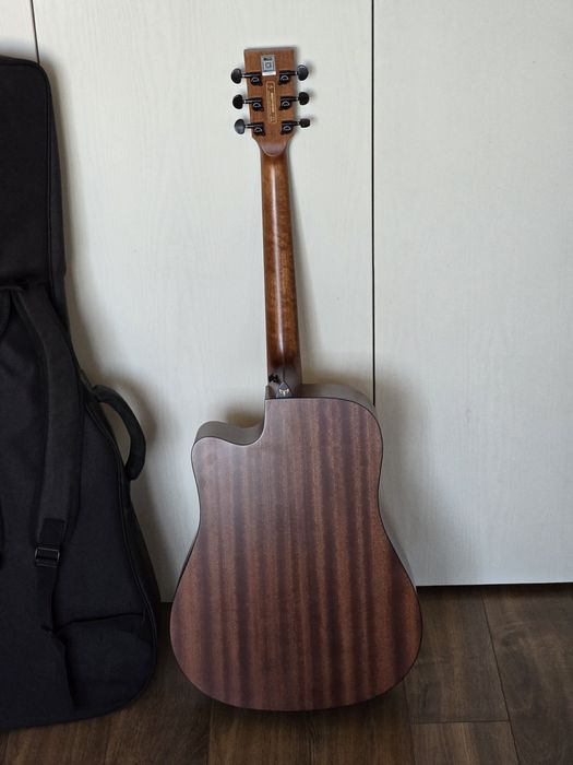 Гитара акустическая массив (электроакустика) Tyma d-3c ns идеал