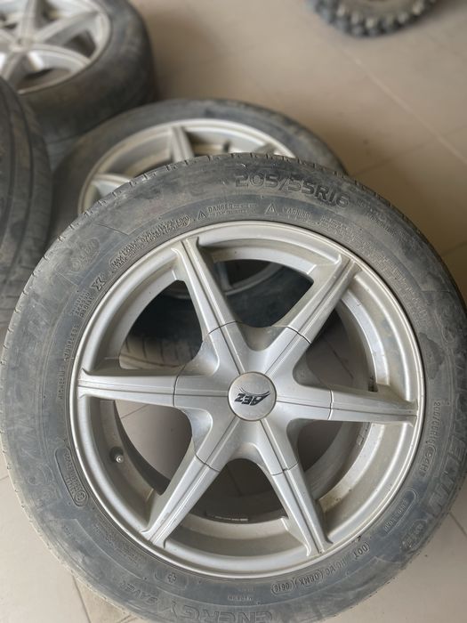 Продам Титанки r16 з резиною michelin gren