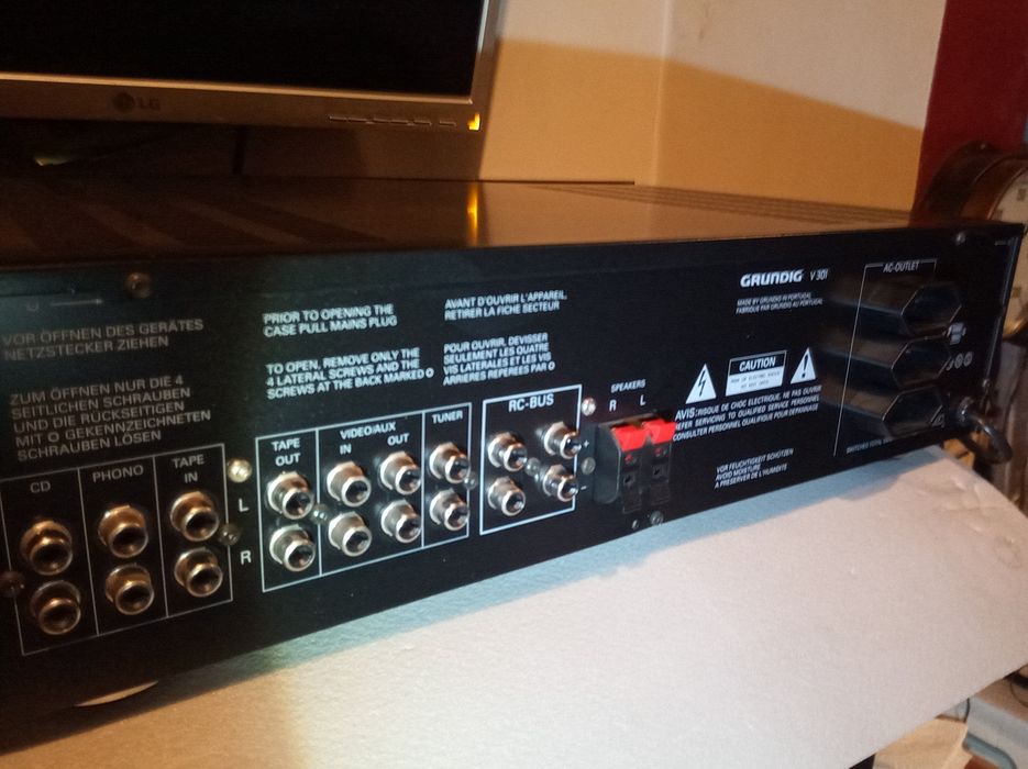 Amplificador integrado Grundig