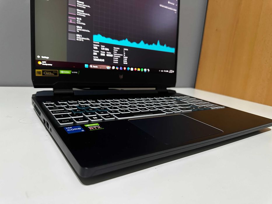 Acer Predator Helios 300 RTX 3060 i5-12500H 16GB DDR5 SSD 512GB 165Hz