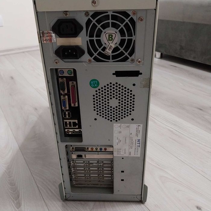 Retro komputer PC do starych gier pod Windows XP/Windows 98 AMD duron geforce4 zestaw komputerowy