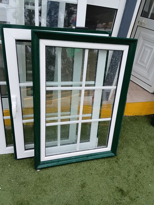 2 janelas alumínio branco vidro duplo quadriculado abrir oscilobatentes