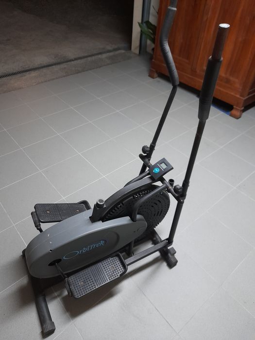 Vendo para libertar espaço