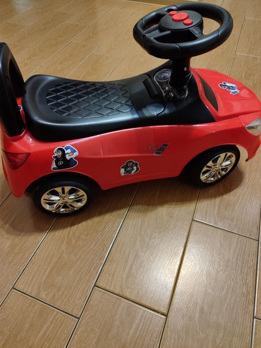 Машинка дитяча, толокар