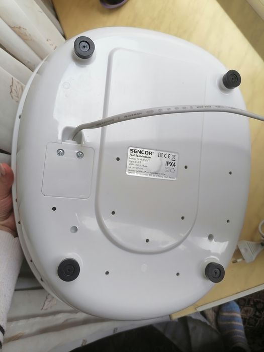 Масажорна ванночка для ніг для педикюру