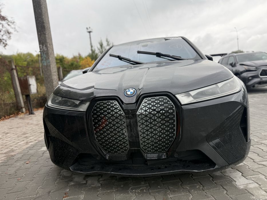 BMW IX Xdrive50 2024 в наявності