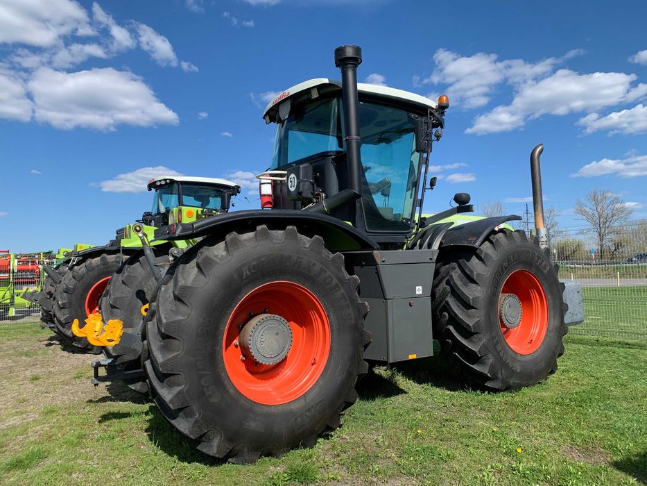 Тркатор сільськогосподарський CLAAS XERION 3300 Trac (2012)