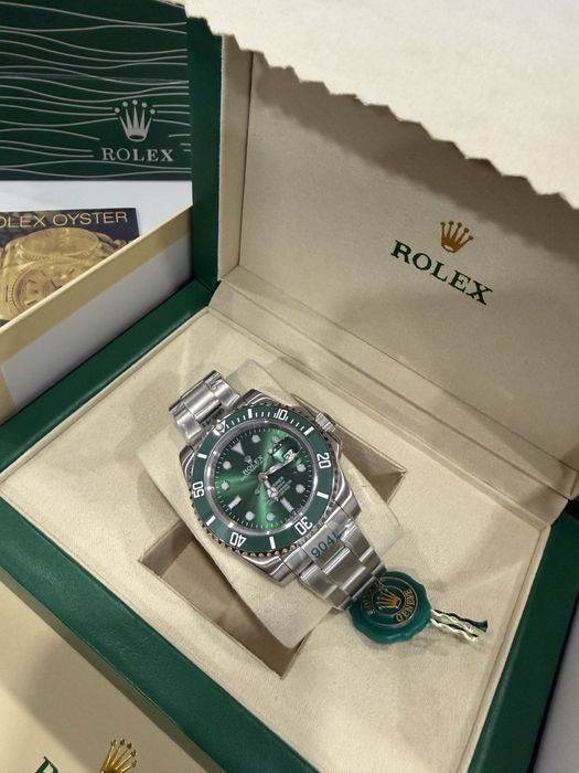 Rolex submariner HULK-Full set
