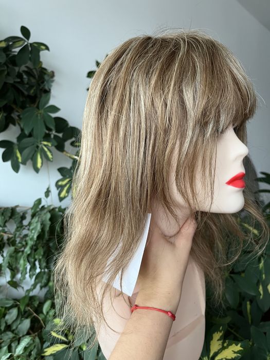 Przepiekna puchata peruka kasztan z grzywka 100% wlosy naturalne