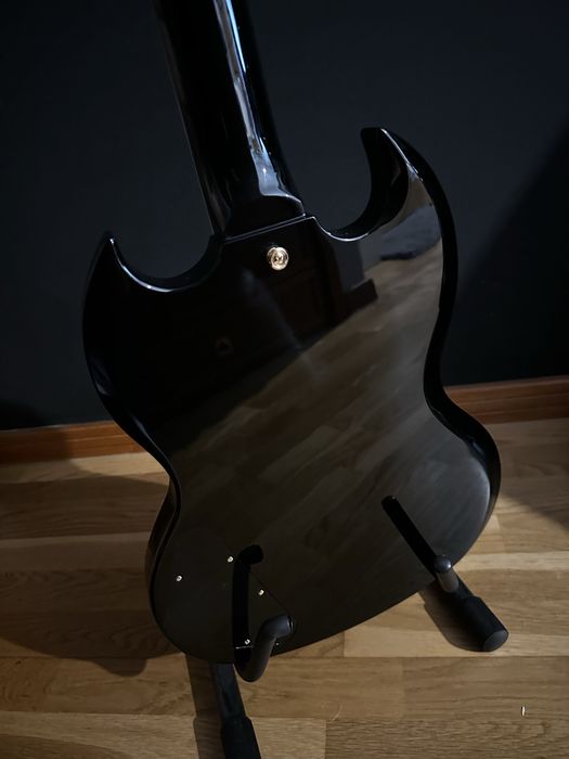 Guitarra elétrica Epiphone SG Custom Ebony
