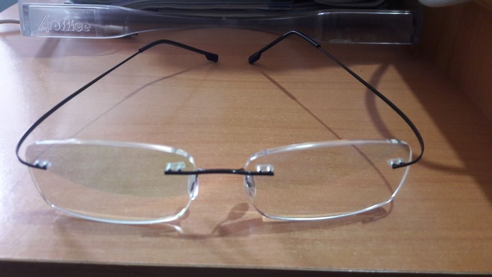 Armação óculos nova