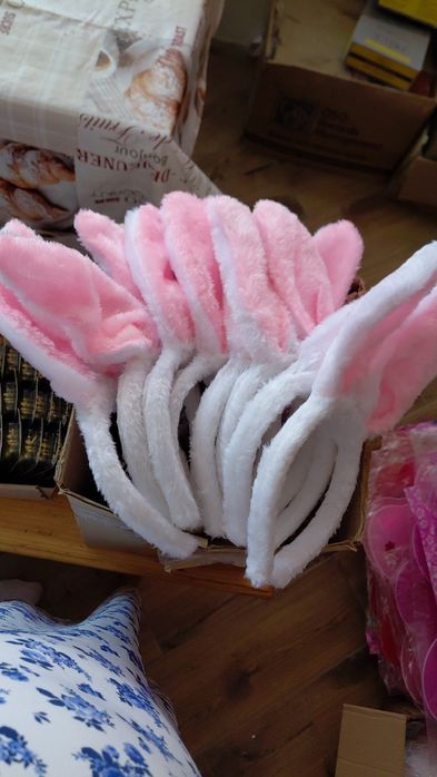 Ящик товарів для свята