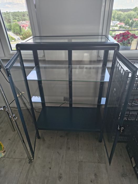Witryna Ikea jak nowa