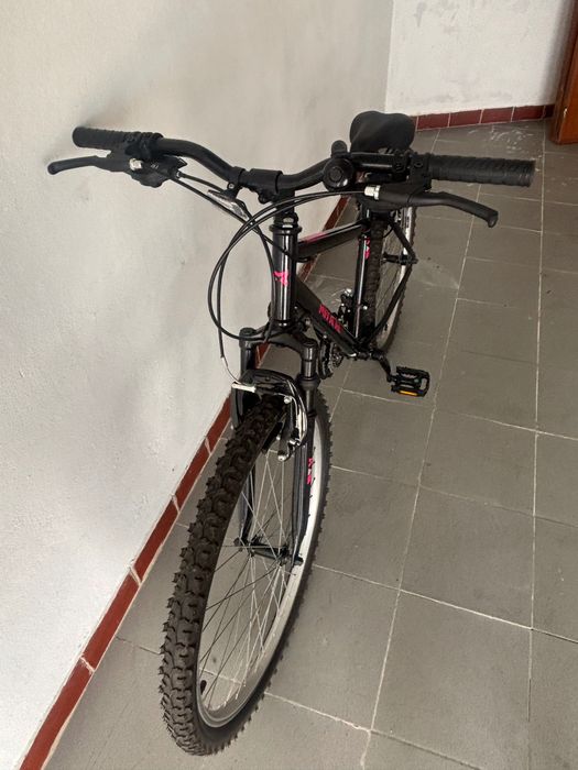 BICICLETA MITICAL ARO 26 €160 preto e rosa