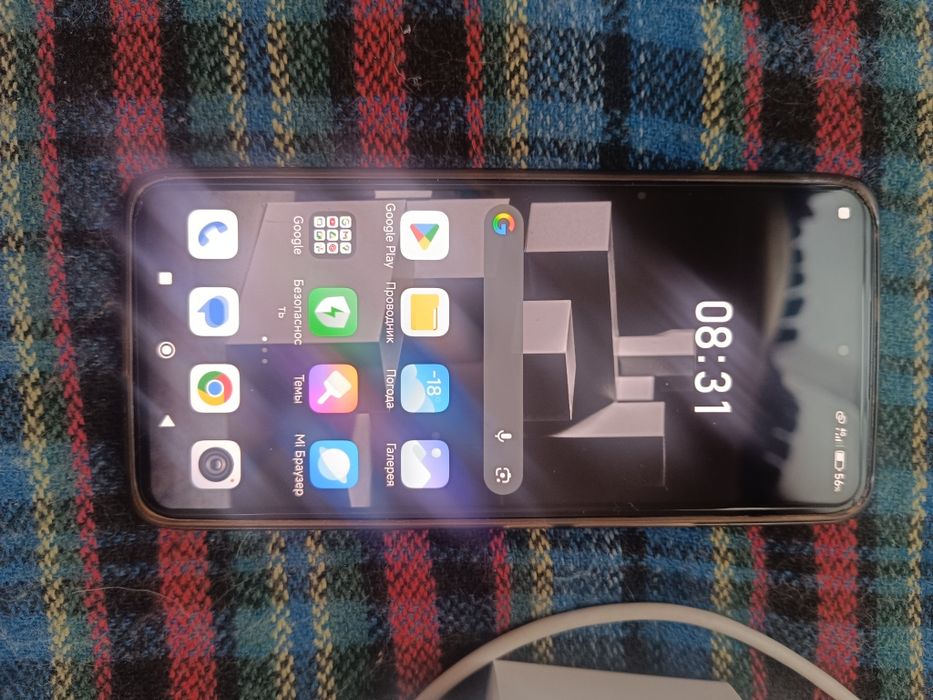 Продам Xiaomi 12 Lite.