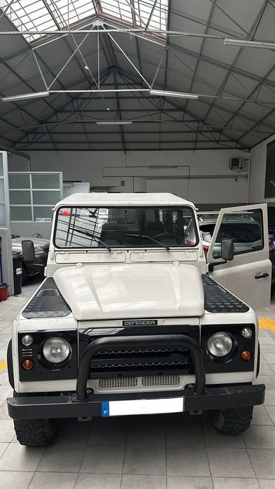 Land Rover Defender 110 S Limited