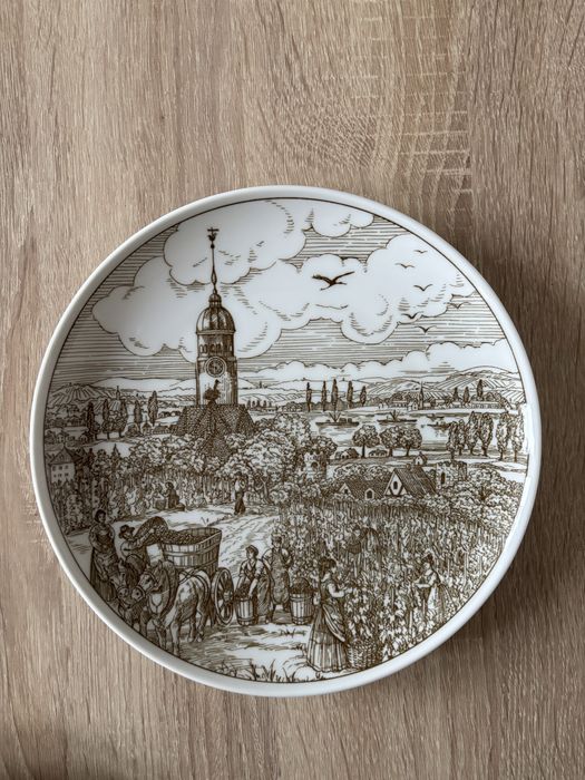 Kolekcjonerskie talerze ścienne z porcelany Hutschenreuther