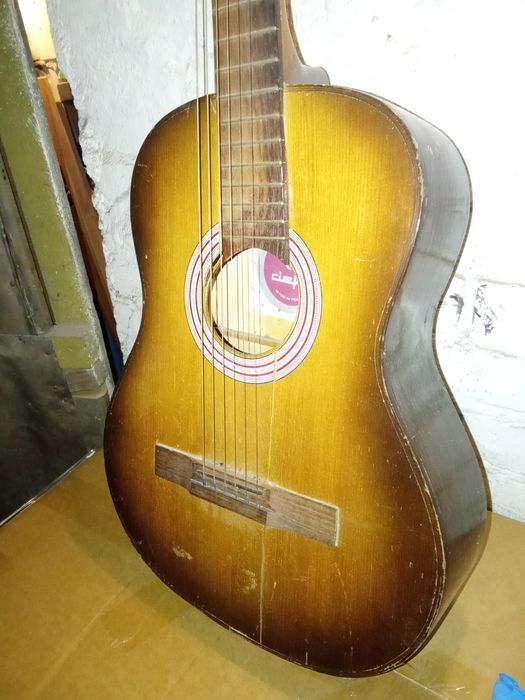 Gitara Delfi 1977 rok