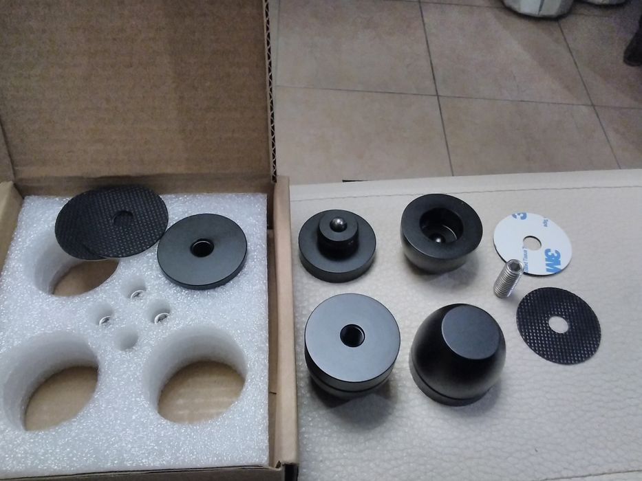 Pés/spikes HIFi antivibracoes Último disponivel Oportunidade