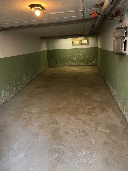 Sprzedam garaż 24 m² + miejsce postojowe os. Tysiąclecia - Widok 2