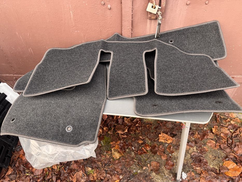 Mazda5 05-15 dywaniki wrlurowe nowe komplet