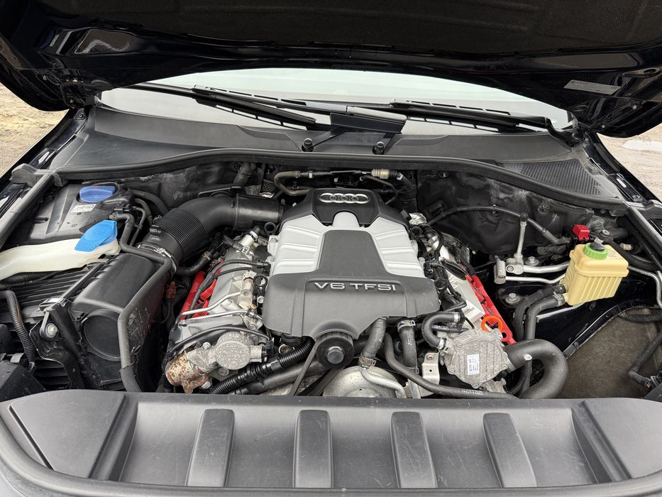 Продаж авто Ауді Q7