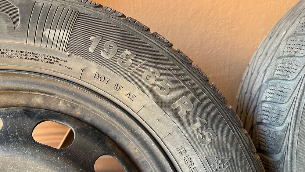 Koła stalowe 15  5x108 opony zimowe