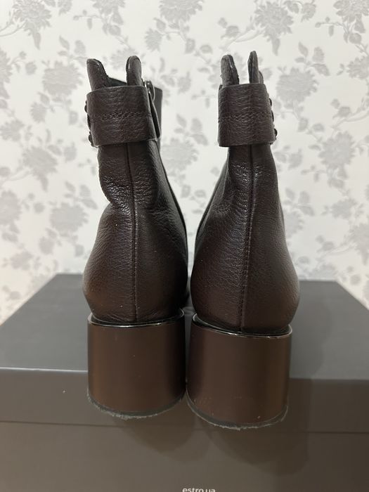 Продам  ботильони