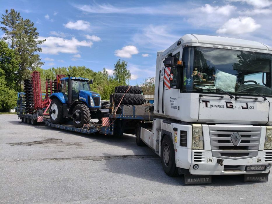 Послуги Трала перевезення негобаритних грузов комбайни трактора плуги
