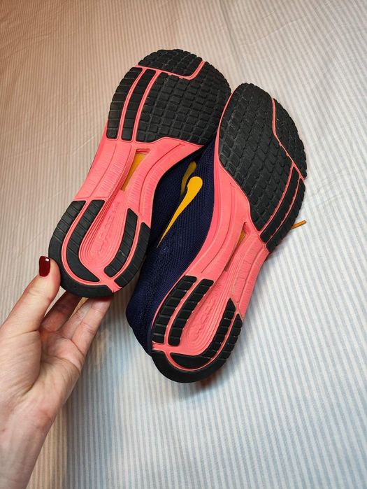 Кросівки NIKE NIKE AIR ZOOM STREAK LT 4, унісекс 41-42