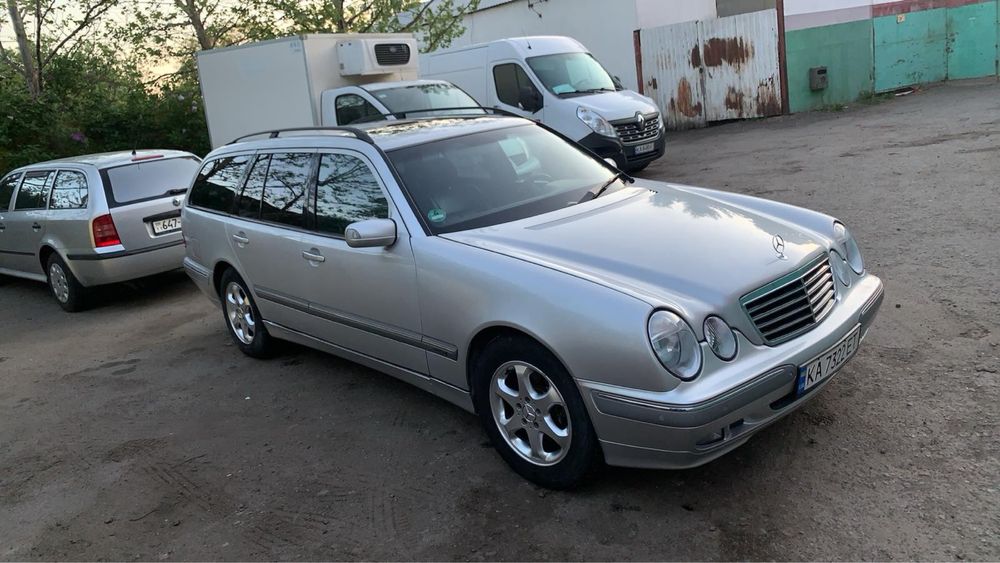 Mercedes-Benz W210 E320 3.2CDI