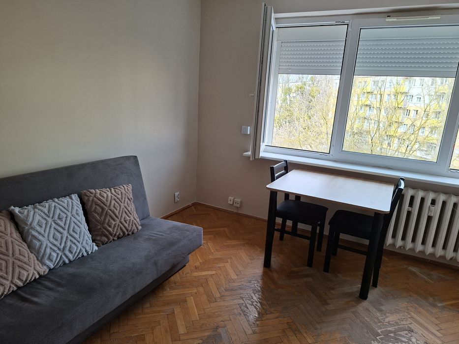 KAWALERKA 29 m² do wynajęcia – OS. PRZYJAŹNI 10, Poznań