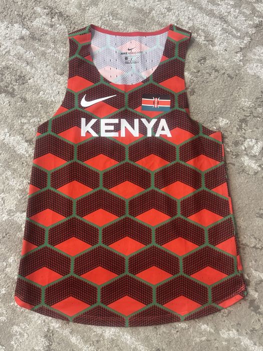 Бігова майка nike aeroswift s