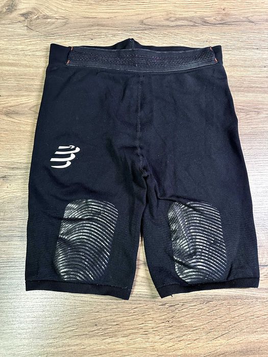 Spodenki biegowe kompresyjne damskie TRAIL UNDER CONTROL T2