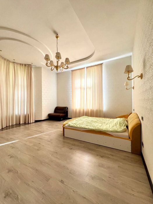 Здам в оренду будинок,Сокольники,700м2,вулиця Білоі акаціі