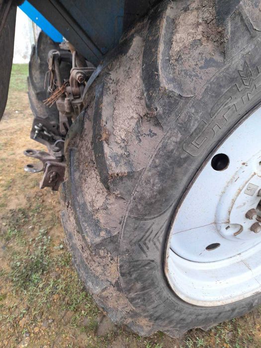 трактор МТЗ 82.1