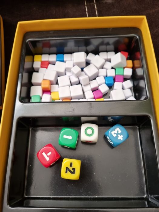 Gra planszowa 8bitbox