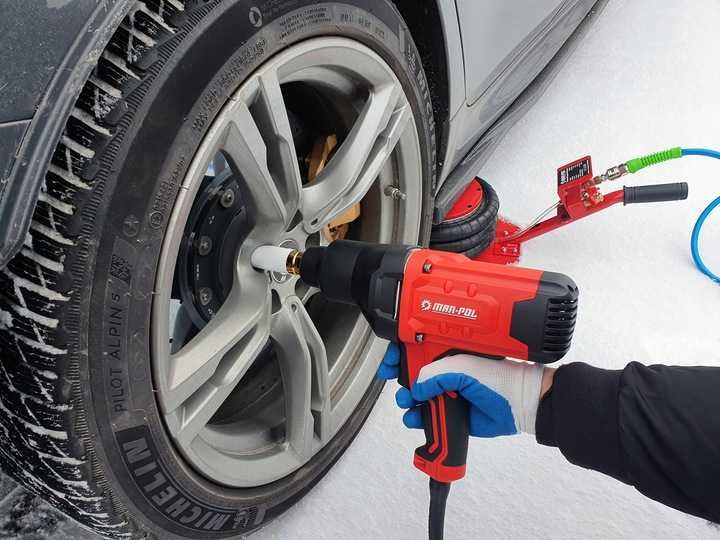 Mocny udarowy klucz elektryczny 1/2" MAR-POL M80492