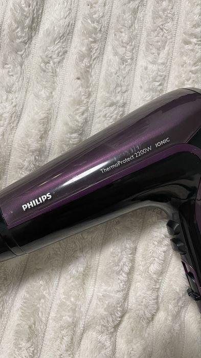 Фен Philips ThermoProtect 2200W Ionic