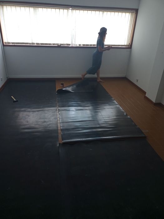 Vendo piso de borracha 3mm espessura