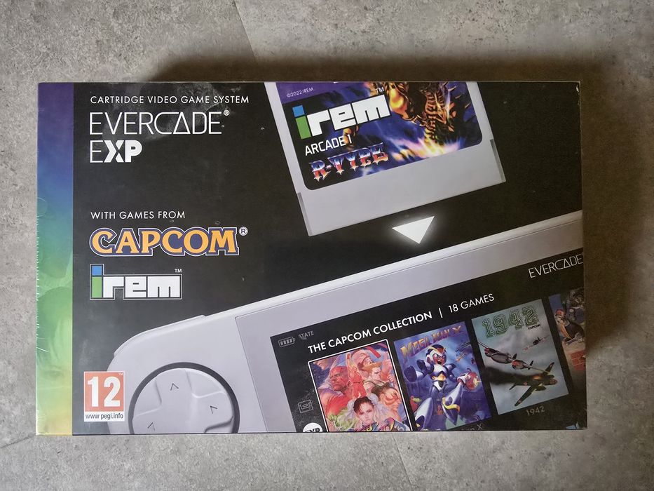 Nowa konsola Evercade EXP wbudowane 18 gier capcom + kartridż