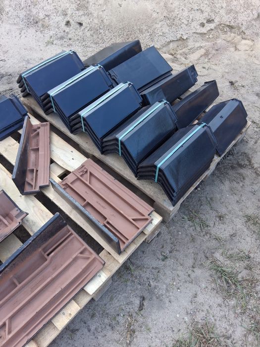 Dachówka ceramiczna, gąsiory, koramic Actua czarna szlachetna