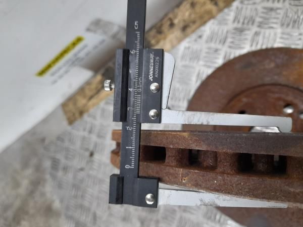 Disco travão frente direito MERCEDES-BENZ CLK (C209)