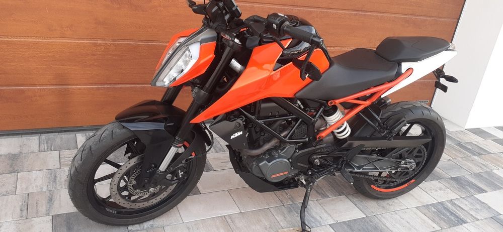 KTM Duke 125, 2021 rok, jak NOWY, możliwy Transport Lądek • OLX.pl